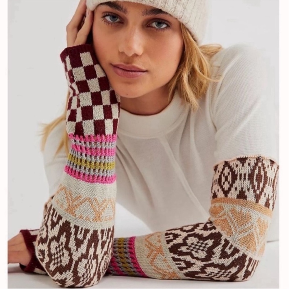 NWOT Free People | Gorgeous Cuff Top | Large - Picture 2 of 16